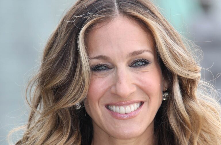 Sarah Jessica Parker Chimes In On The Mommy Wars With Katie Couric