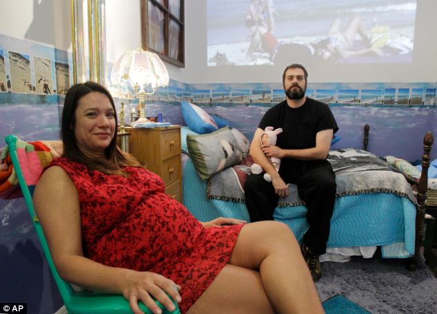 Whoops! Performance Artist Who Gave Birth In Gallery Didn’t Tell In-Laws