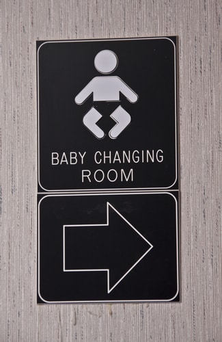 Evening Feeding: 9 Out Of 10 Baby Changing Stations In UK Test Positive For Cocaine