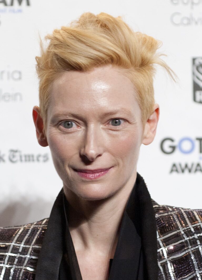 Tilda Swinton Loves Her Twins Because She ‘Lucked Out In The Chemical-Reaction Department’