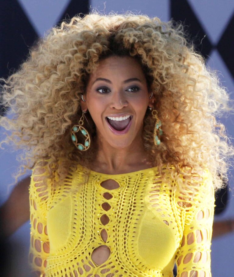 Beyonce’s Birthing Antics: Our Celebrity Motherhood Obsession Finally Caught Up To Us