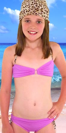 Elizabeth Hurley Hocking Sexy Swimwear To 6-Year-Olds