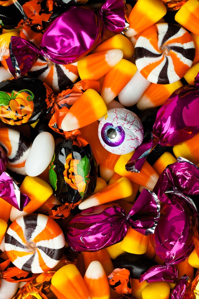 Boring Dietitians Share Tips For Ruining Your Kid’s Halloween