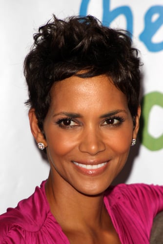 Halle Berry Is Trying To Rid Herself Of The House Where Her Daughter’s Father & Her Fiance Brawled