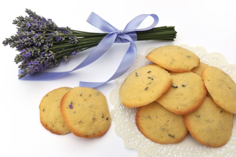 Kate Middleton Is Eating Lavender Shortbread Biscuits So We Should Too Even If We Aren’t Constantly Puking