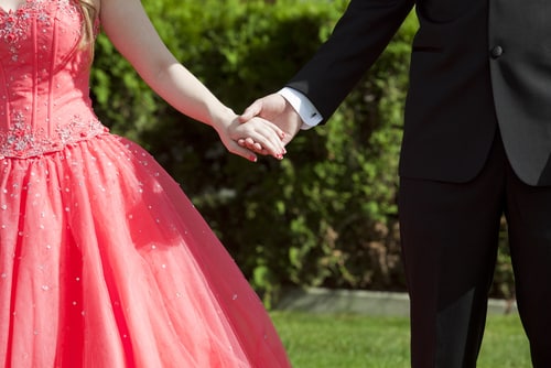 Some Awesome Loving Midwest Christians Want A Separate Prom That Bans Gay Students