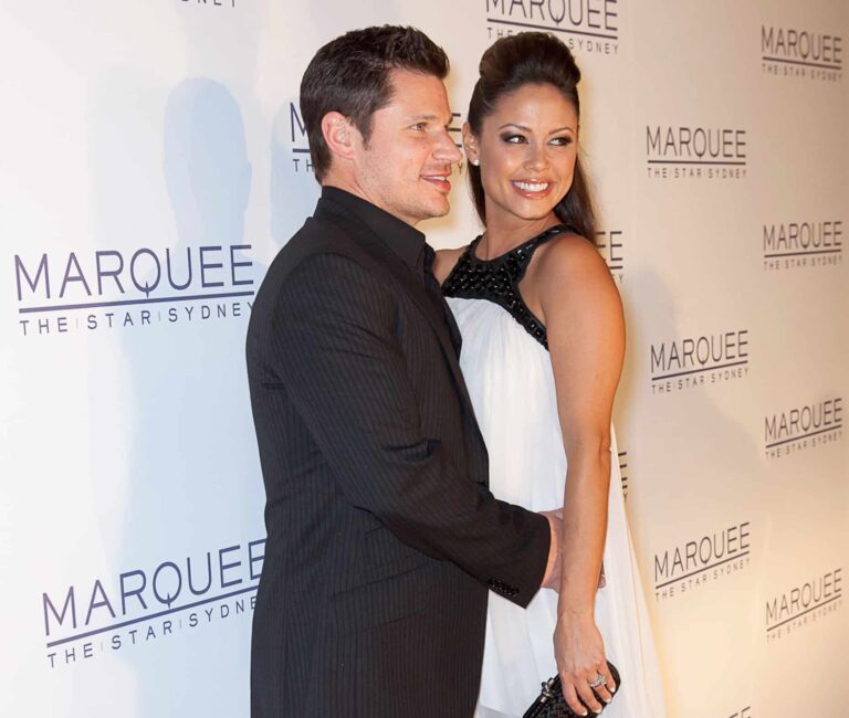 Vanessa Lachey Beat The ‘Baby Blues’ With A One Republic Blast Fest & Visit To Starbucks