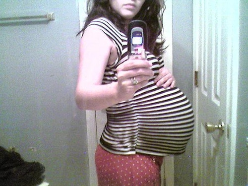 Mommyishâ€™s Guide To Taking The Ultimate Pregnant Selfie Page 2 Mommyish