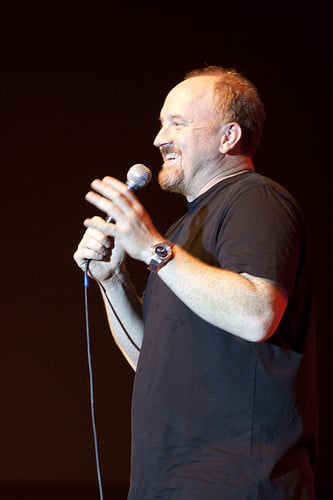You Definitely Didn’t See Louis C.K. Or His Kids In Line At The Apple Store Yesterday