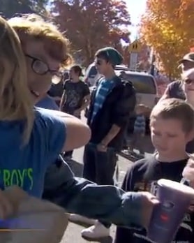 High School Kid Stands Up To Bully With Help From Over One Hundred New Friends