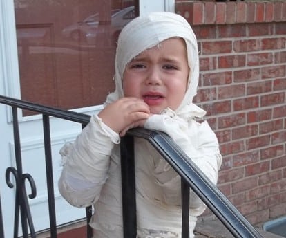 10 Ways To Amuse Your Highly Disappointed Kids If Halloween Is Cancelled
