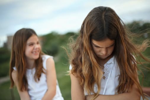 Evening Feeding:  15 Ways To Manage Sibling Rivalry