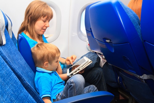 This Plane Turbulence Story Is The Last Thing New Moms Should Read Before Flying