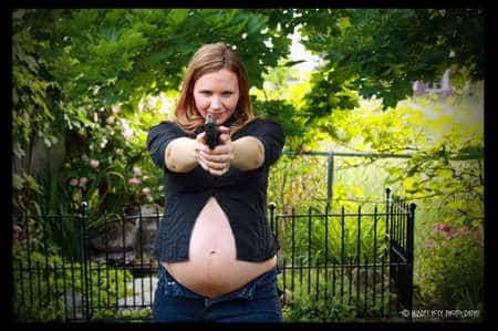 10 Pregnant Women Posing With Guns