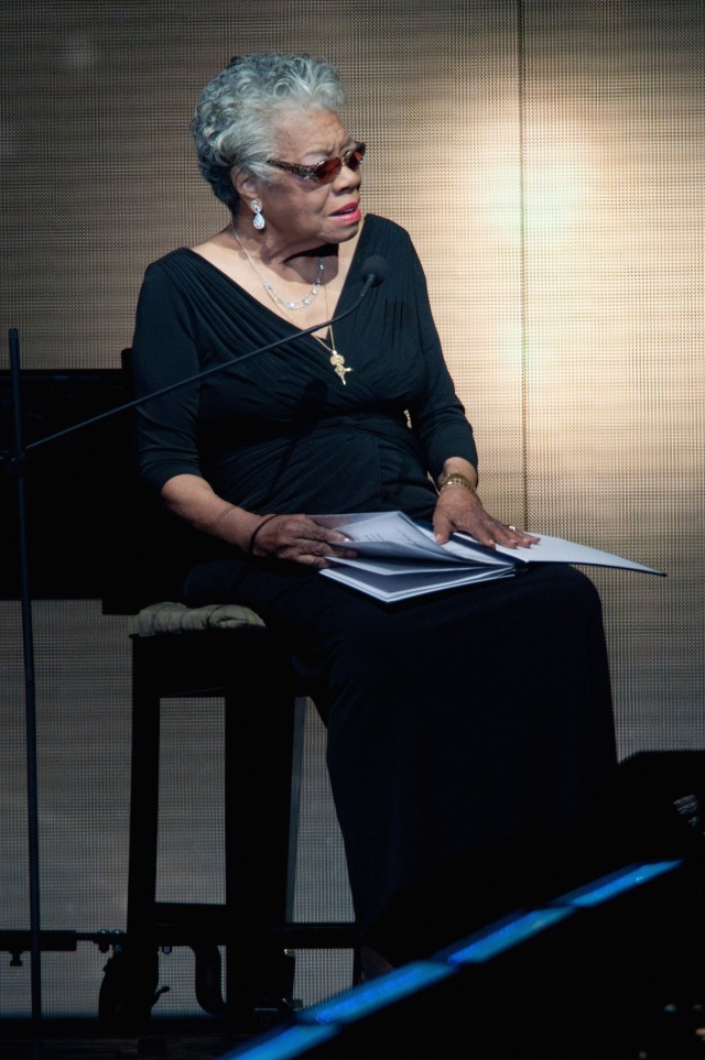 Maya Angelou Death