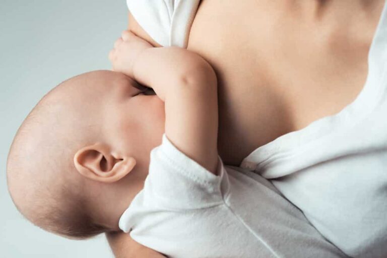 Jesus Freak: Public Breastfeeding Is Not A Temptation For Christian Men