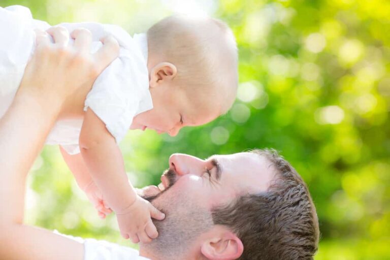 12 Signs Of An Amazing Dad