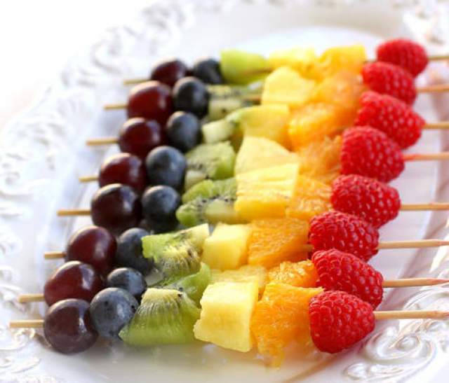 rainbow-fruit-snacks
