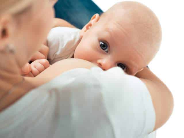 Formula Feeding Moms Blamed For Their PPD, Of Course