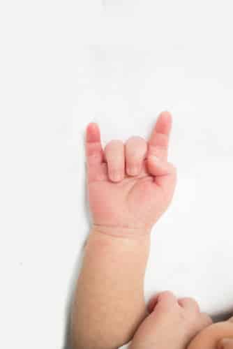 Teaching My Babies Sign Language Was A Bad Idea