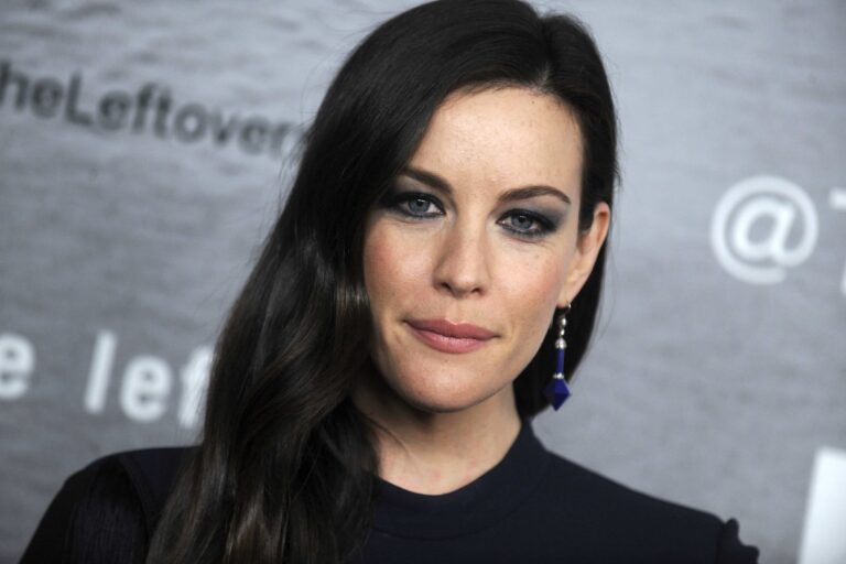 Evening Feeding: Liv Tyler Is Expecting A Baby!
