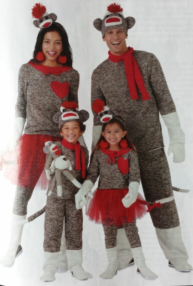 sock-monkey-family-costume