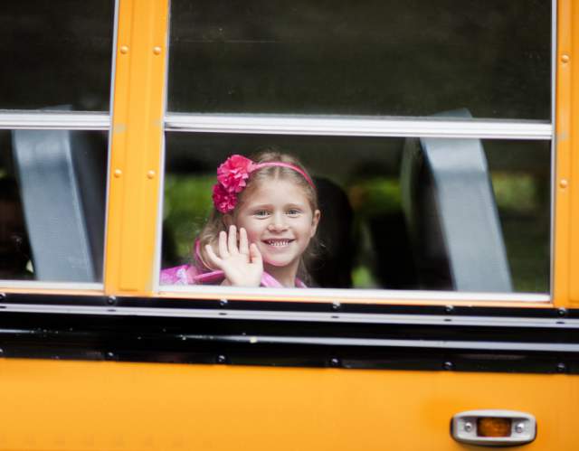10 Things That Happen Every Morning Before The School Bus Comes