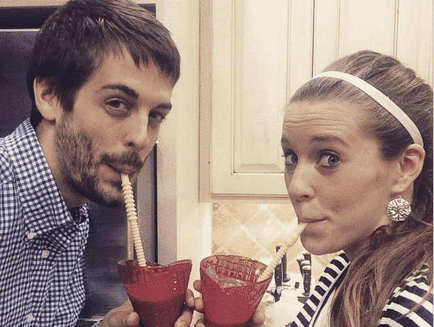 10 Thoughts You Will Have While Staring At This Photo Of Derick And Jill Duggar-Dillard Dressed As Joseph And Mary”