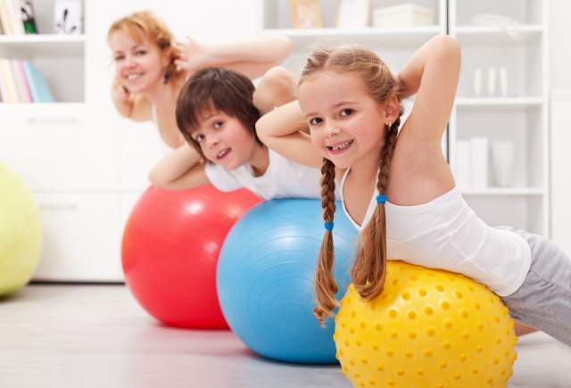 8 Unexpected Benefits Of Working Out At Home When The Kids Are Around