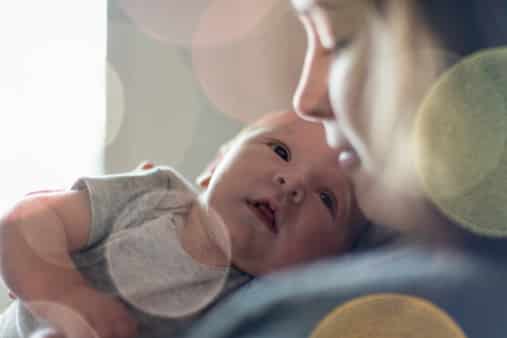 Not All Moms Experience ‘Love At First Sight’
