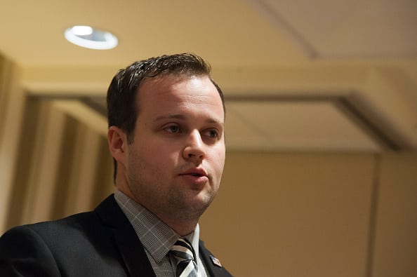 Poor Josh Duggar Feels Discriminated Against For Not Being Allowed To Discriminate”