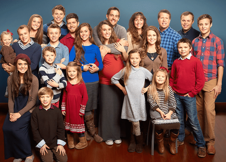 TLC Pulls Duggars Off The Air, But Doesn’t Officially Cancel 19 Kids And Counting