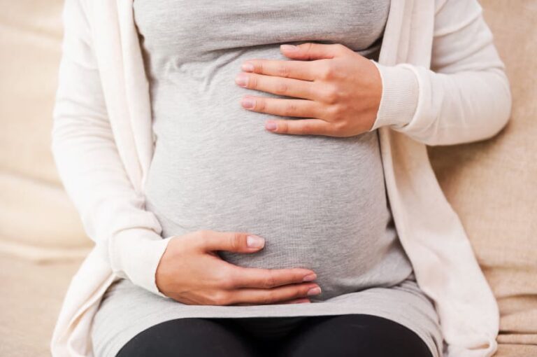 Scientist Unfairly Booted From Conference Program for Being Pregnant