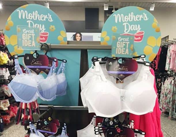 Some People Think It’s Super Weird That This Store Recommends Lingerie for Mother’s Day