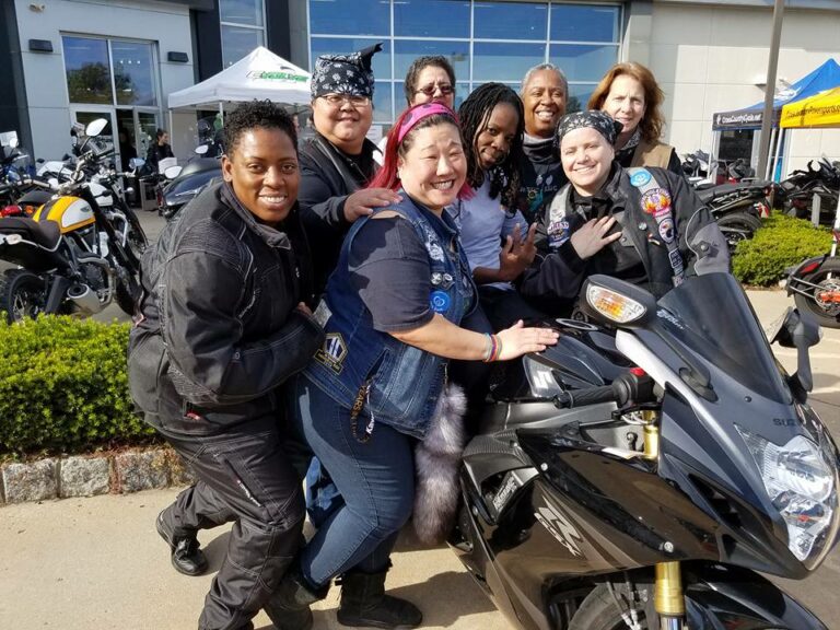 Badass All-Woman Motorcycle Club Delivers Breast Milk to Babies