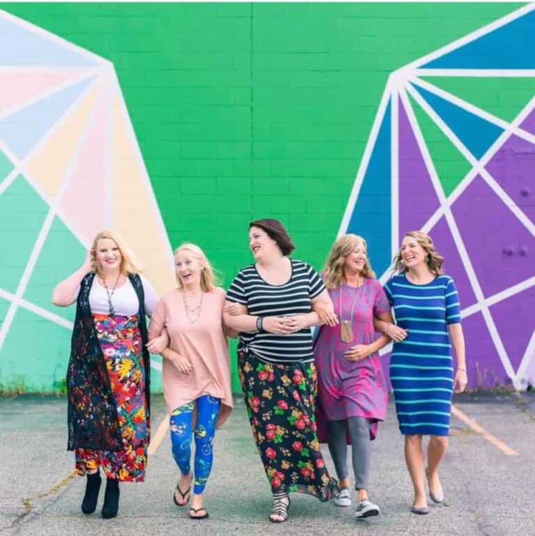 LuLaRoe Faces Backlash From Angry Customers Over Defective Products