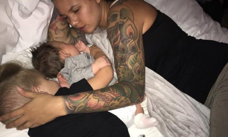 Mom Chewed Out for Viral Co-Sleeping Photo About Supporting Your Partner
