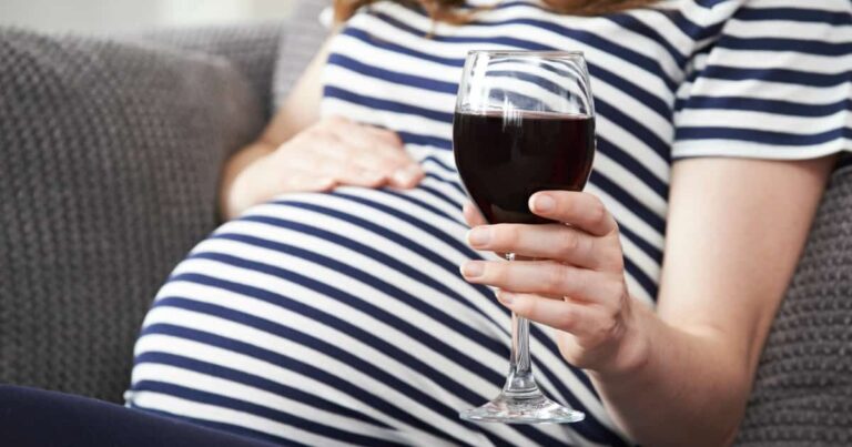 Drinking While Pregnant May Affect Your Baby’s Facial Features