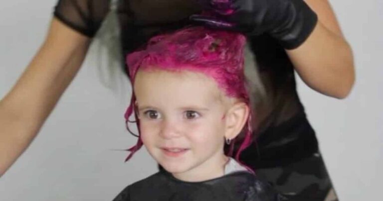 Grab Your Pitchforks, Internet, Because This Cool Mom Gave Her Toddler Pink Hair