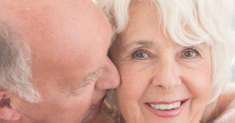 Science Indicates Regular Sex Might Help Slow Down the Aging Process in Women