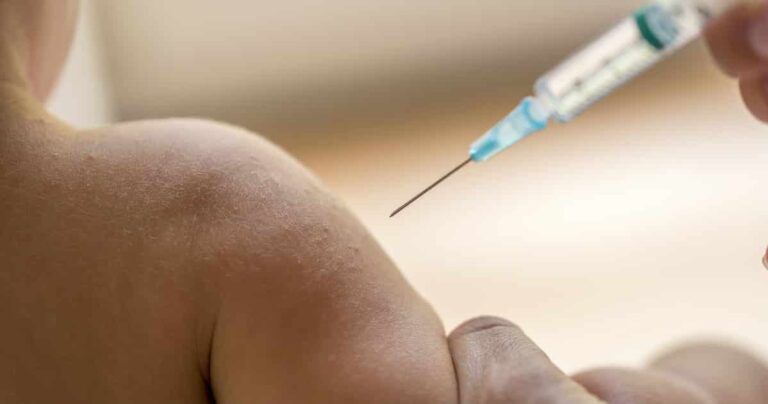 Australian Doctors Investigated for Helping Anti-Vax Parents Avoid Mandatory Vaccines