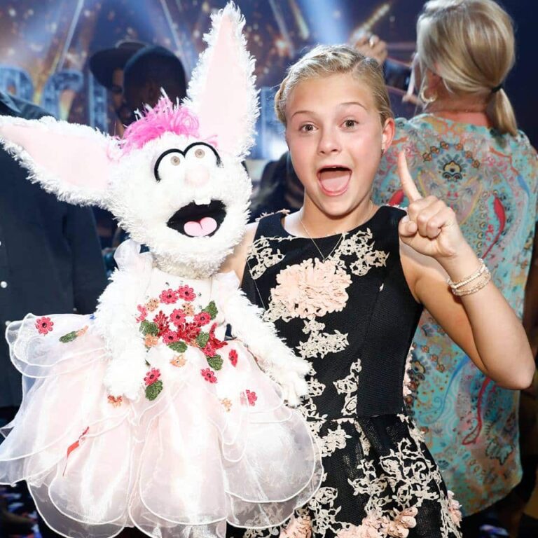 12-Year-Old Ventriloquist Darci Lynne Farmer Wins America’s Got Talent