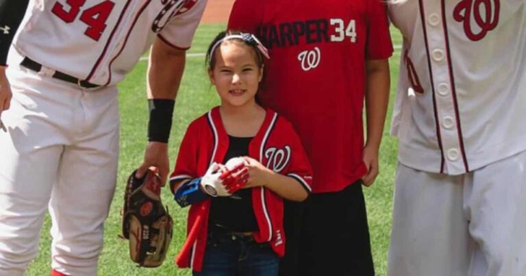 MLB Teams Come Together to Help Girl With 3D-Printed Hand Fulfill Her Dream