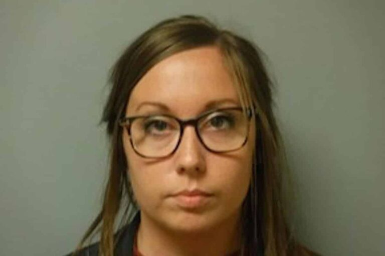 H.S. Teacher Jessie Lorene Goline Arrested After Having Sex With 4 Students