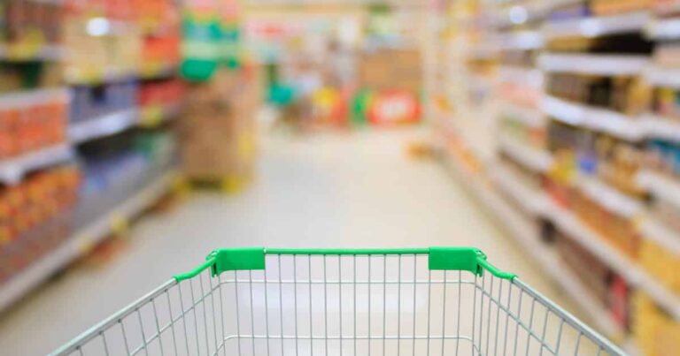 Grocery-Cart Shaming Is a Thing that Exists Now, Because People Are Bored and Mean
