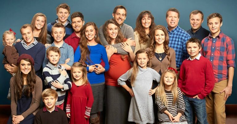 18 Duggar Family Rules That Are Strict AF