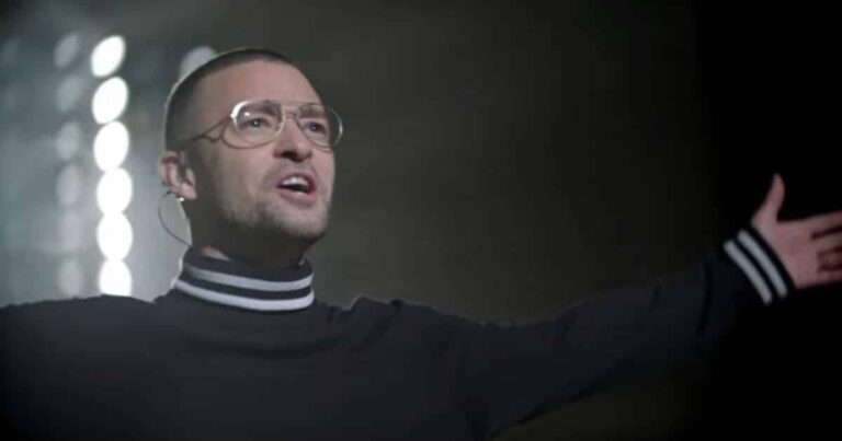 Justin Timberlake’s Music Video For New Song ‘Filthy’ Is a Steve Jobs Wet Dream