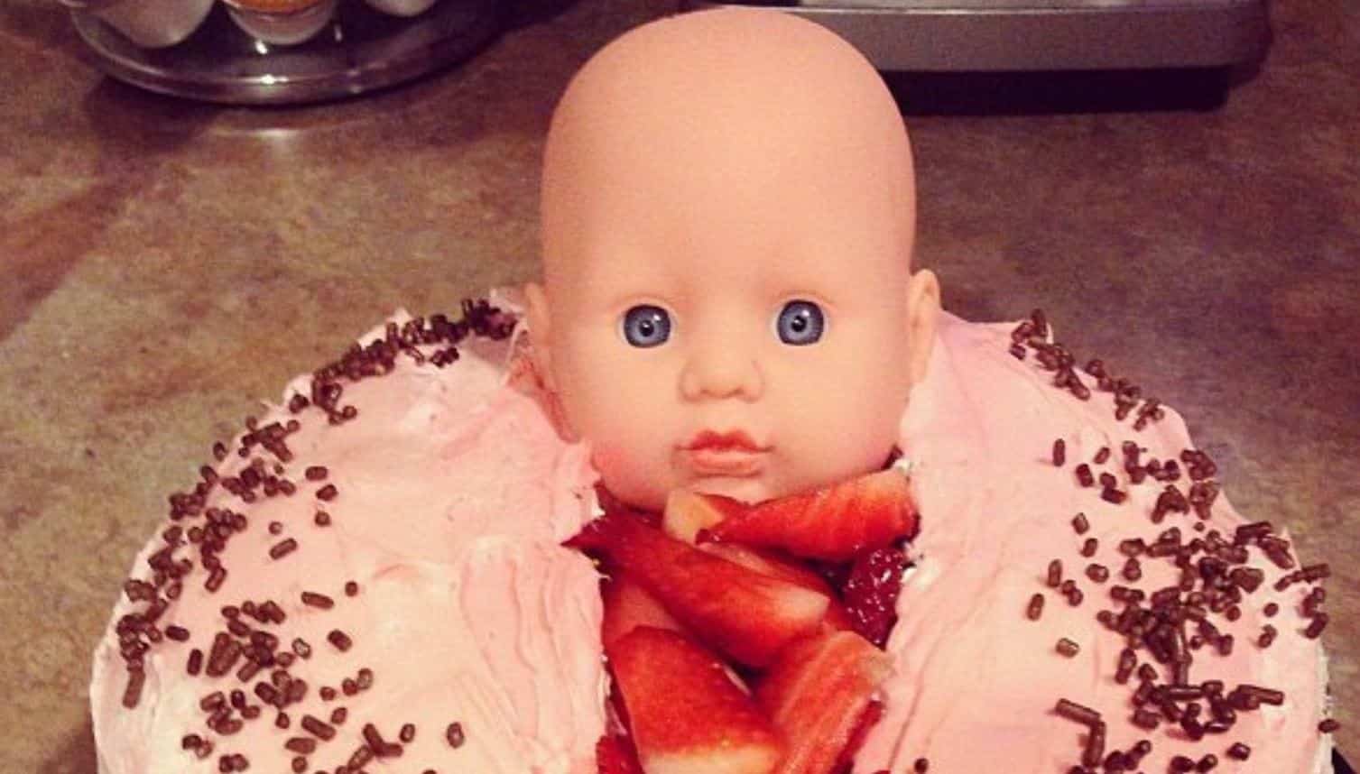 vagina cake