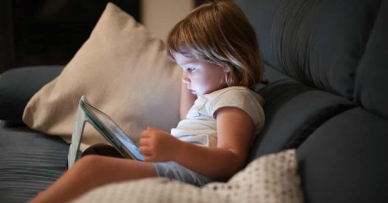 Screen Dependency Disorder Is Real, and It May Be Damaging Your Child’s Brain