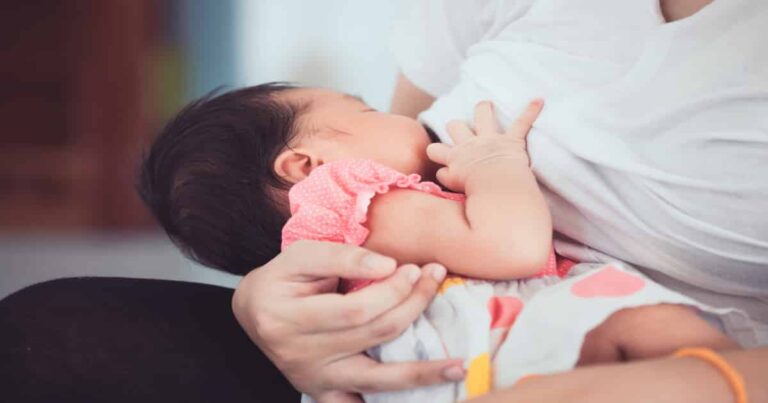 10 Products That Breastfeeding Moms Swear By